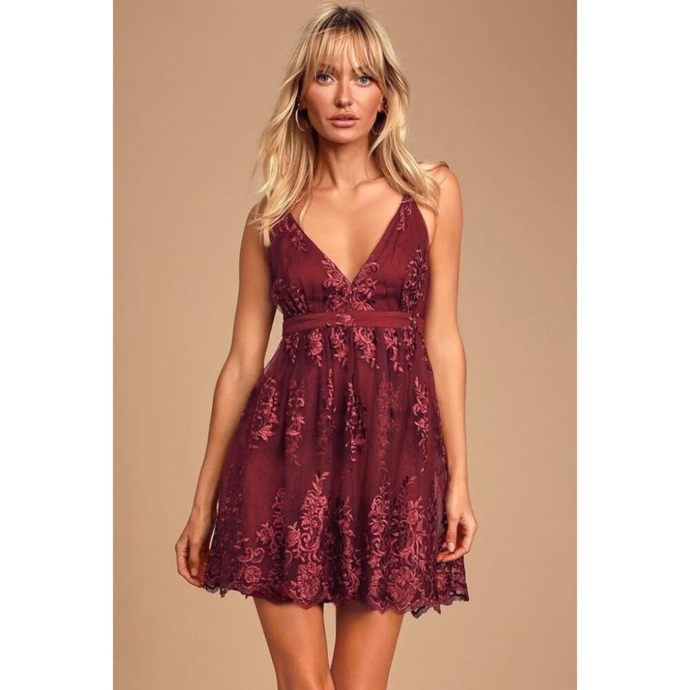 Lulus A Love To Remember Wine Red XS Romantic Holiday Party Wedding Dance NWT